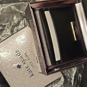NIB ♠️ Kate Spade Black Leather Card Holder